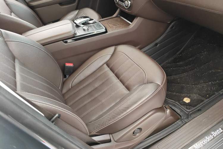 Used Mercedes-Benz GLE-Class 2017 GLE 400 4MATIC Middle East version