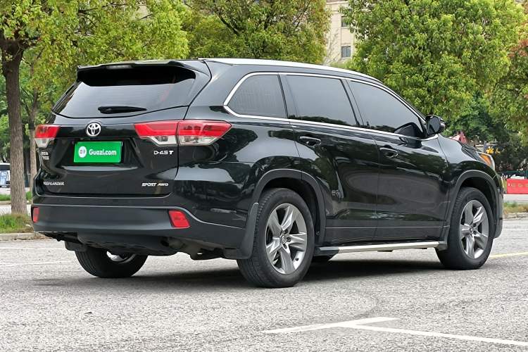 Used Toyota Highlander 2018 2.0T Four-Wheel Drive Luxury Edition 7 Seats China V Emission Standard
