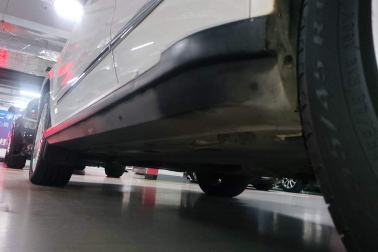 Used Mercedes-Benz GLK-Class 2015 GLK 260 4MATIC Dynamic Edition Ultimate Version
