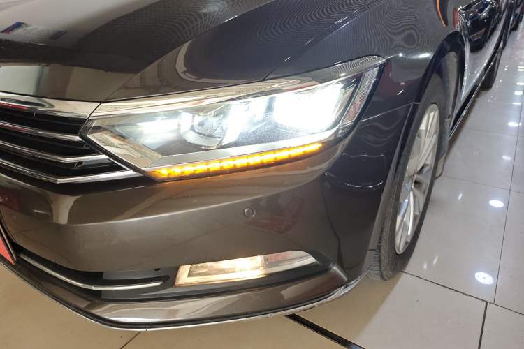 Used Volkswagen Magotan 2019 330TSI DSG Luxury Model China V Standard
