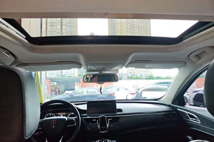 Used Hongqi H5 2022 Classic Model 1.8T Automatic Smart Connect Flagship Edition
