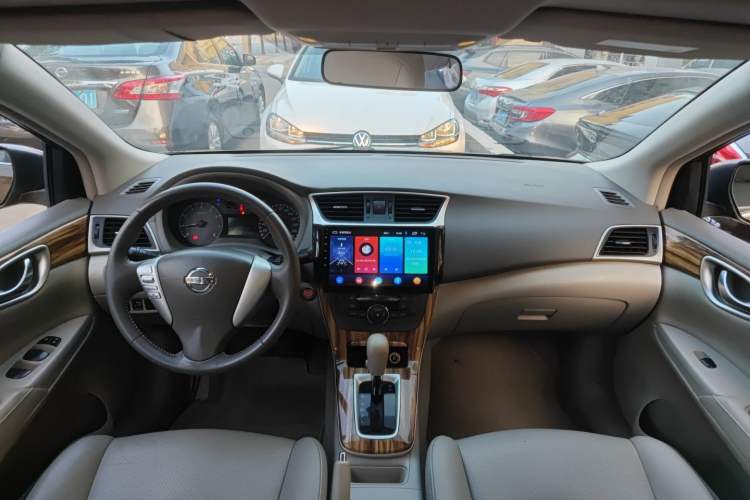 Used Nissan Sylphy 2014 1.6XV CVT Deluxe Edition
