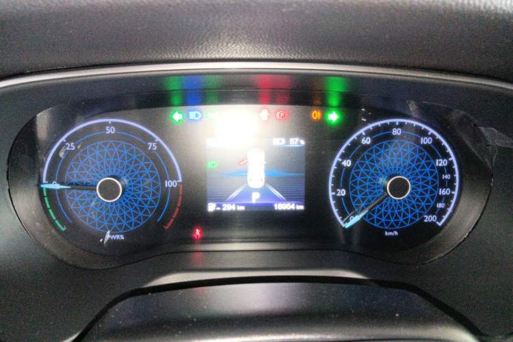 Used Hongqi E-QM5 2024 610 km PLUS