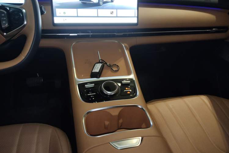 Used  Galaxy Xingjian 7 EM-i 2025 120km Flagship Edition