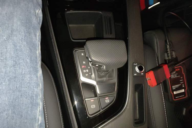 Used Audi A4L 2024 40 TFSI Luxury Dynamic Edition
