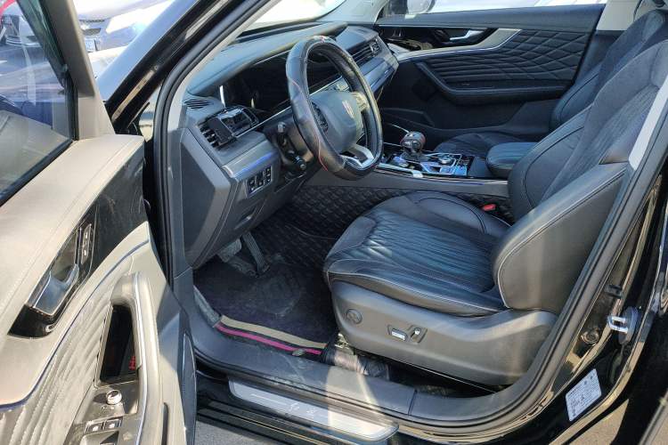 Used Hongqi HS5 2022 Revised Version 2.0T Smart Connect Flagship Edition
