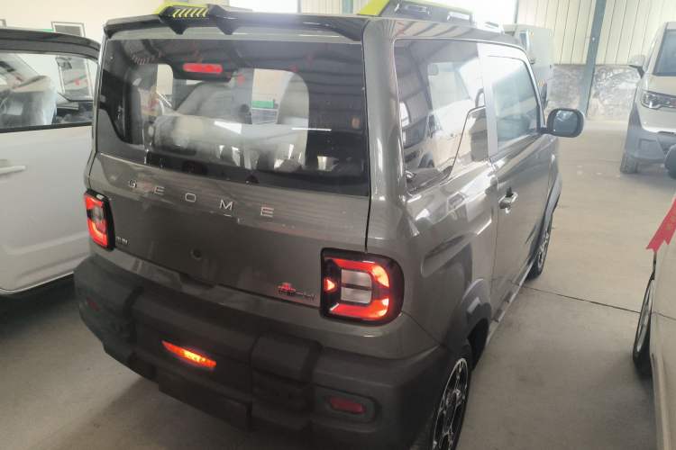 Used  Panda 2025 210km Panda Rider
