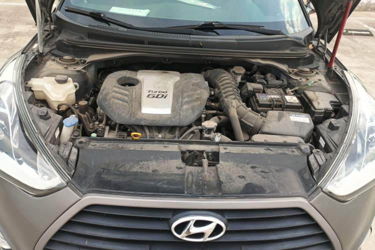 Used Hyundai Veloster 2015 1.6T Automatic Luxury Edition
