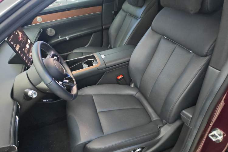 Used Hima Stelato S9 2024 All-Electric Max Rear-Drive Long-Range Version