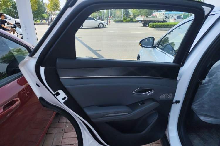 Used BYD Qin L 2024 DM-i 80KM Beyond Model
