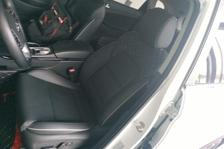 Used Hyundai Tucson 2019 280TGDi Dual-Clutch Two-Wheel Drive Fashion Edition China VI Standard