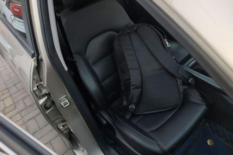 Used Geely Auto Emgrand 2021 UP 1.5L CVT Luxury Model
