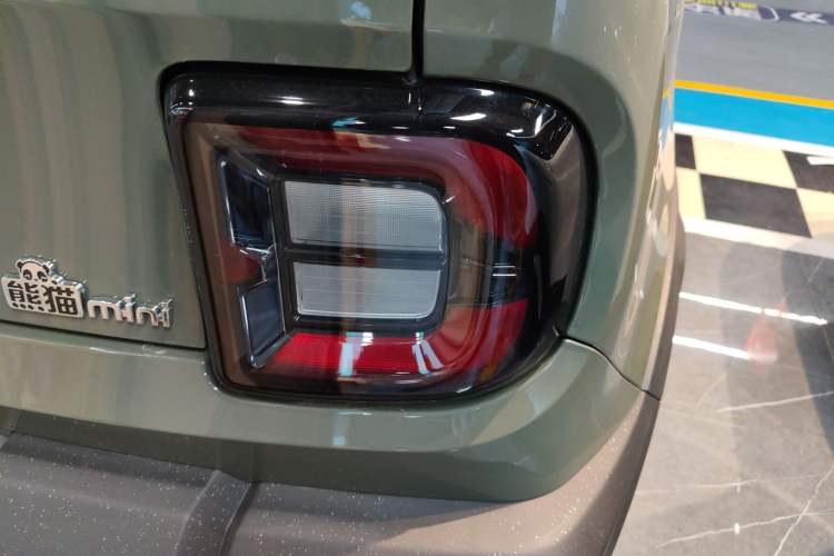 Used  Panda 2025 210km Panda Rider
