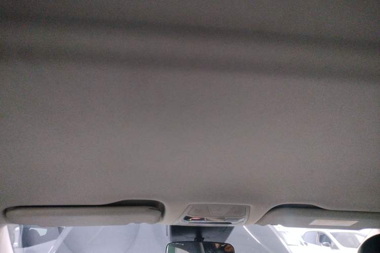 Used Hongqi E-QM5 2023 Base Travel Edition
