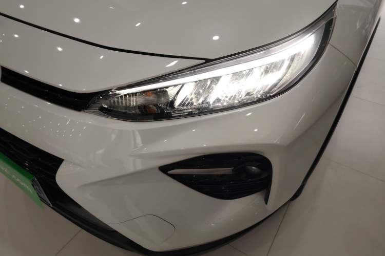 Used Toyota Wildlander 2024 2.0L CVT Two-Wheel Drive Leading Edition