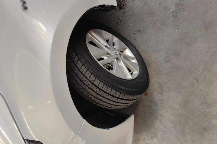 Used Toyota Corolla 2017 Revised Version 1.6L S-CVT GL
