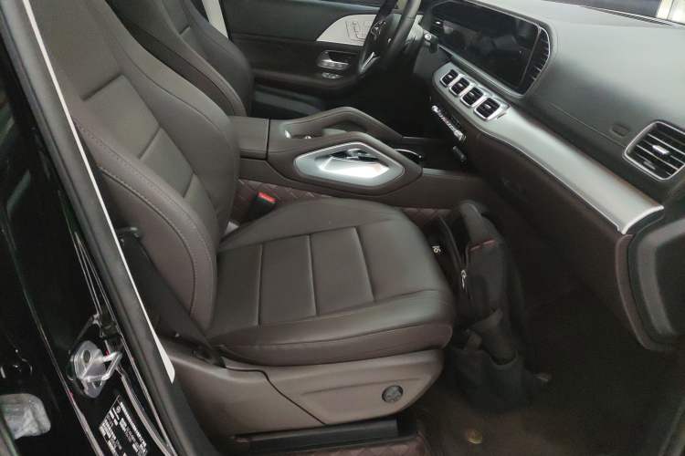 Used Mercedes-Benz GLE 2023 GLE 450 4MATIC Stylish Model