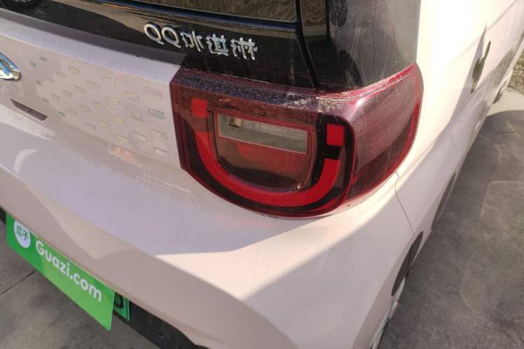 Used Chery QQ Ice Cream 2022 170km Sundae Phosphate Lithium-Ion