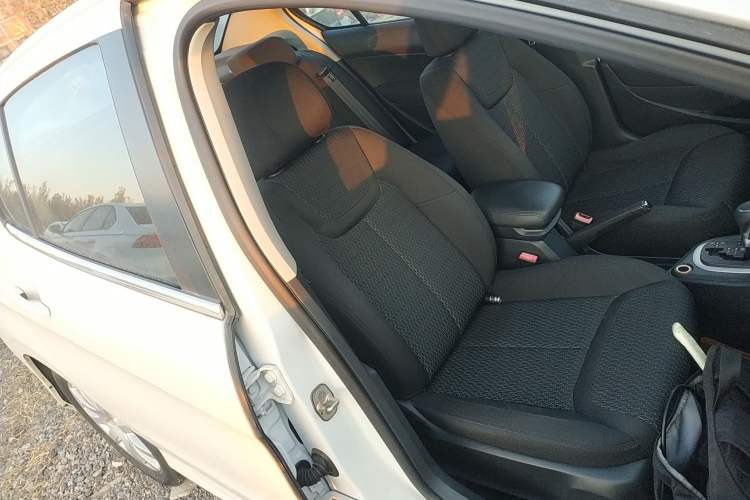 Used Peugeot 308 2014 Enjoy Edition Classic 1.6L Automatic Premium Model
