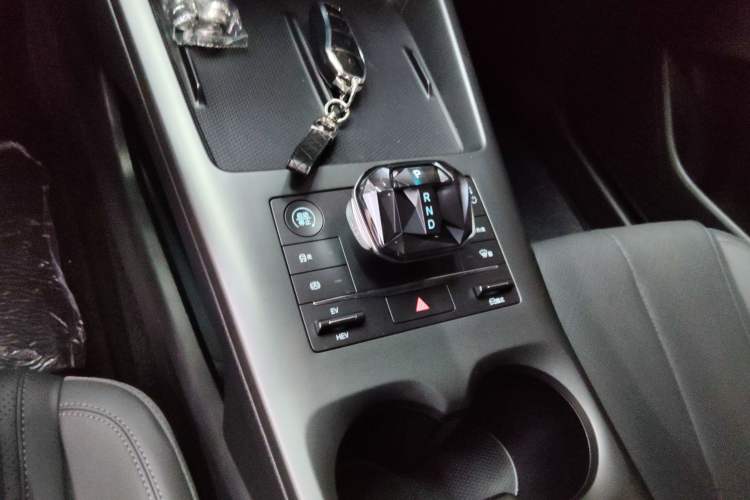 Used BYD Qin PLUS 2025 DM-i Smart Drive 55KM Leading Model
