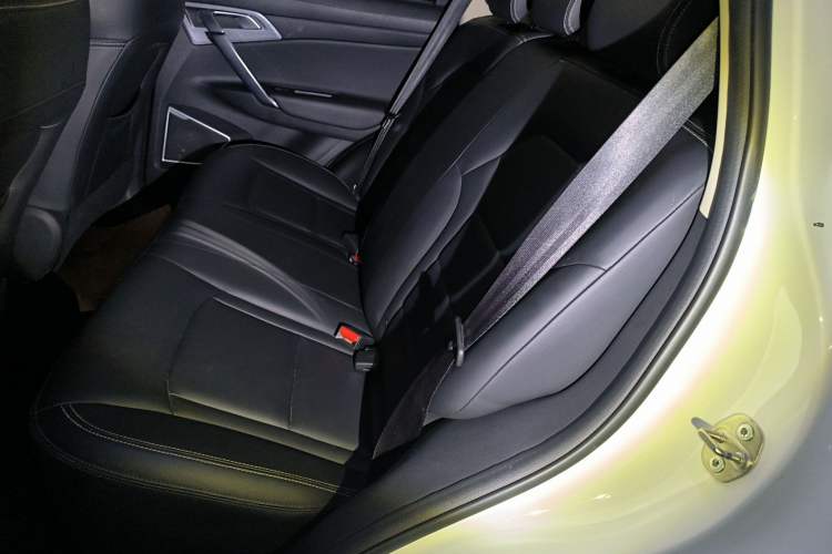 Used Geely Auto Emgrand X7 Sport 2021 Million Edition 1.8TD DCT Two-Wheel Drive Comfort Model
