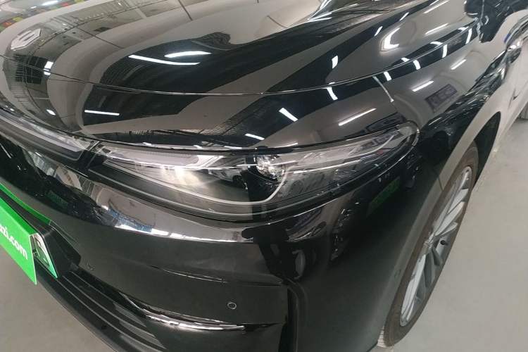 Used Leapmotor C16 2026 Extended-Range 280 LiDAR Zhizun Edition 6 Seats
