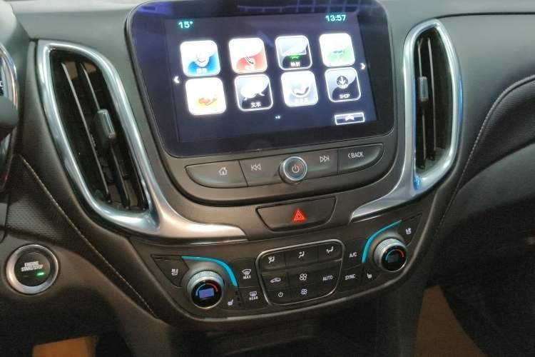 Used Chevrolet Equinox 2018 RS 550T Automatic All-Wheel-Drive Boundary Edition
