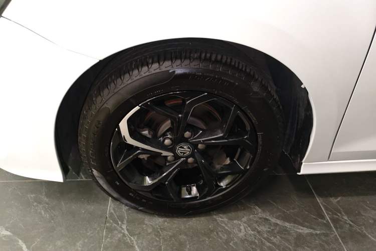 Used MG 5 2021 Revised Version 180 DVVT CVT Youth Luxury Edition