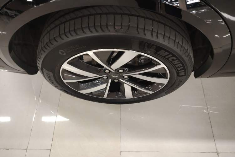 Used Li Auto L7 2023 Air model
