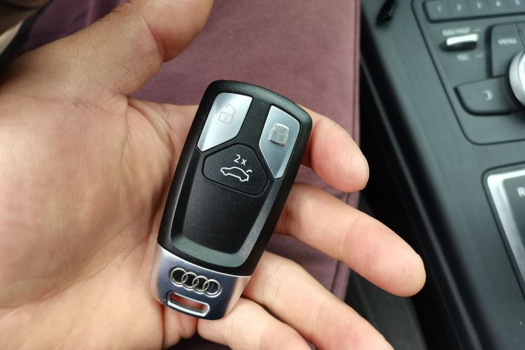 Used Audi A4L 2019 40 TFSI Ambition China VI