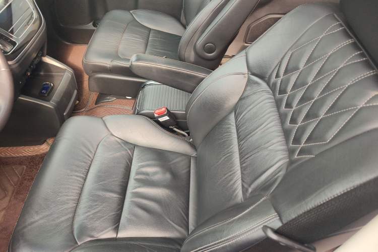 Used Honda Elysion 2019 2.0L Hybrid Luxury Edition