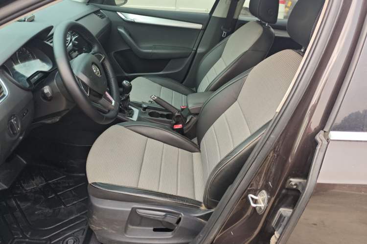 Used Skoda Octavia 2017 1.6L Manual Trend Edition