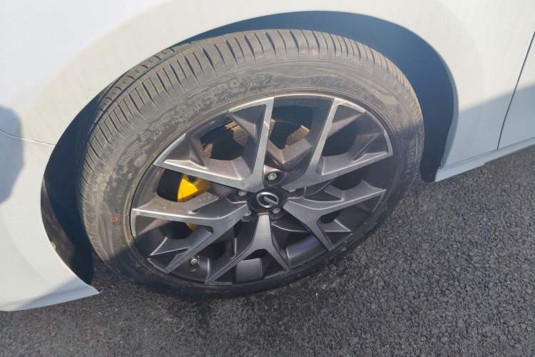 Used GAC Trumpchi EMPOW 2021 270T DCT J16 Version
