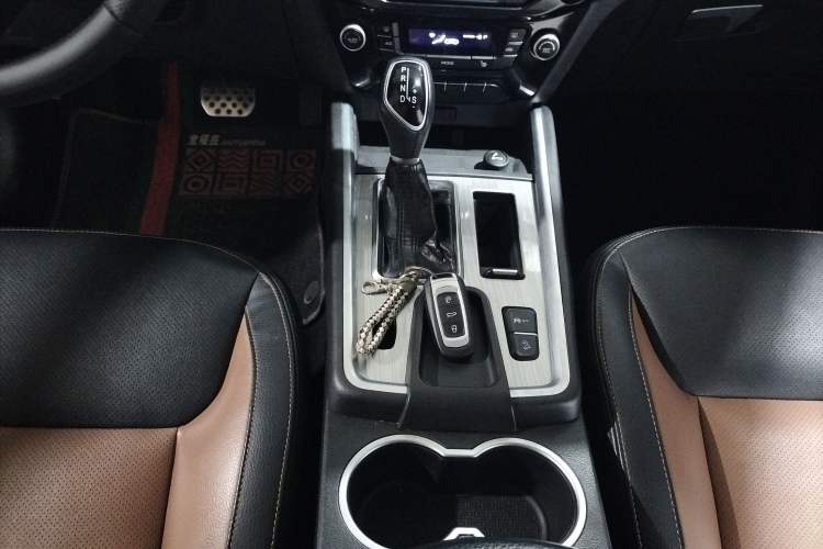 Used Geely Auto Vision X6 2016 1.3T CVT Flagship Model