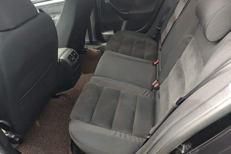 Used Volkswagen Golf 2011 1.4 TSI Comfort Travel Edition
