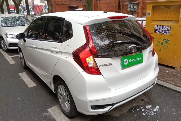 Used Honda Fit 2018 1.5L CVT Comfort Sunroof Version