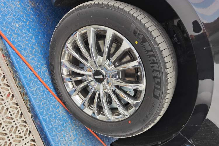 Used Wey Gaoshan 2025 Four-Wheel Drive Alpine 8