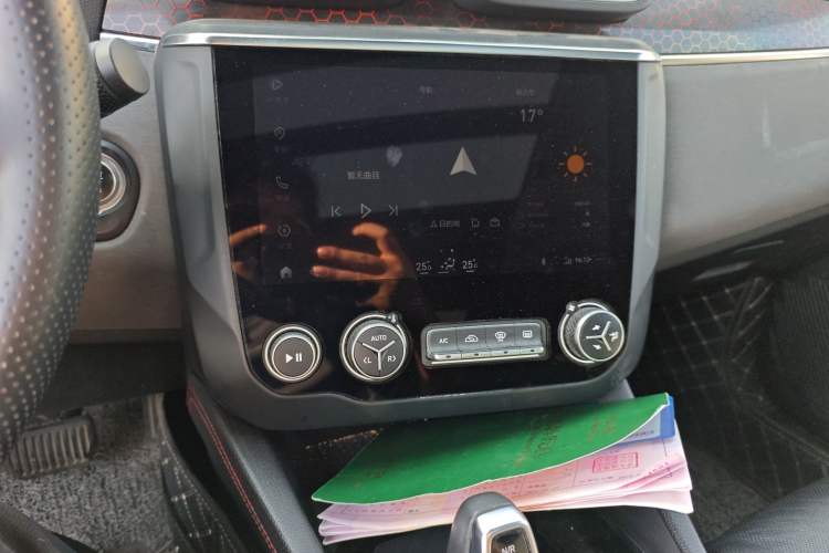 Used Lynk & Co 03 2020 1.5TD DCT JingPro Edition
