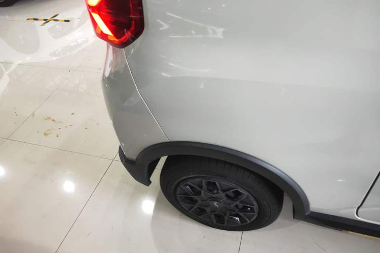 Used Wuling Hongguang MINIEV 2022 GAMEBOY 200km Gaming Edition with Lithium Iron Phosphate
