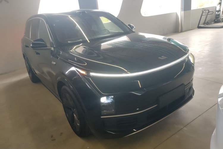 Used Li Auto L9 2025 Ultra Smart Refreshed Edition
