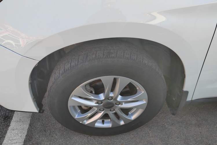 Used Haval M6 2018 Revised Version 1.5T DCT Two-Wheel Drive Urban Style
