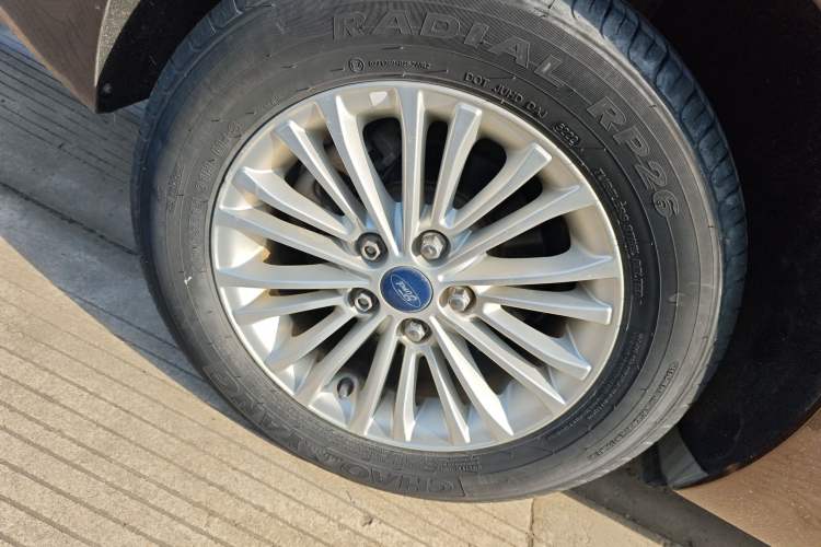 Used Ford Escort 2015 1.5L Automatic Comfort Model
