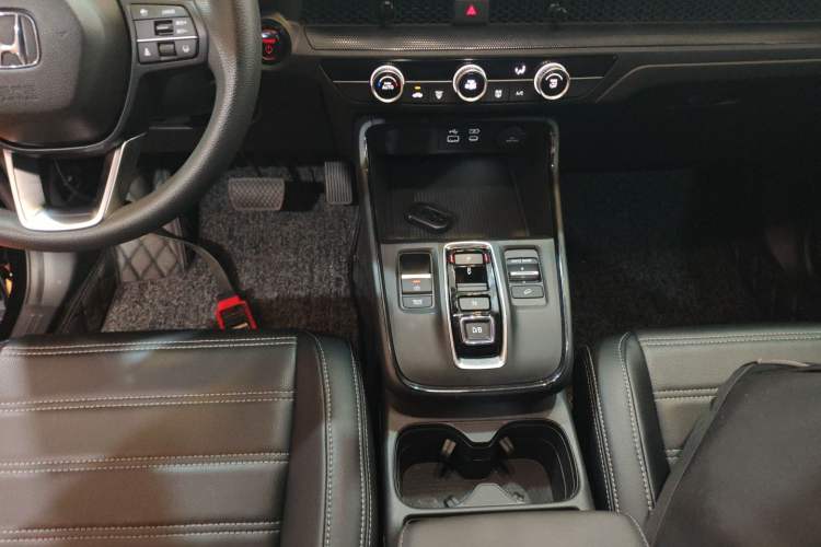 Used Honda CR-V 2023 2.0L eHEV Two-Wheel Drive Smart Edition
