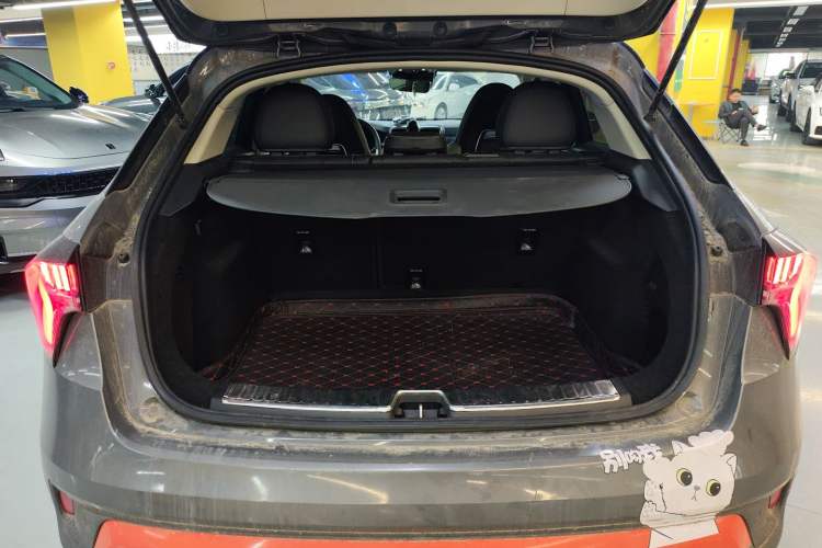 Used Lynk & Co 02 2018 1.5T DCT Two-Wheel Drive Zhaopu Version China V Standard
