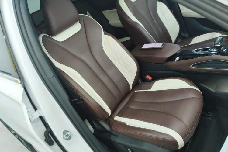 Used Geely Auto Monjaro L 2021 2.0TD DCT EVO Two-Wheel Drive Smart Luxury Version
