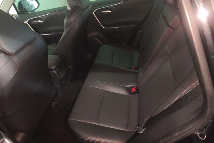 Used Toyota Wildlander 2023 2.0L CVT Two-Wheel Drive Urban Edition
