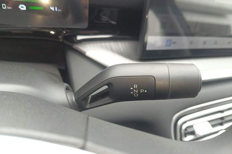 Used  Galaxy Stellar 6 2026 Model 60km Sailing Edition