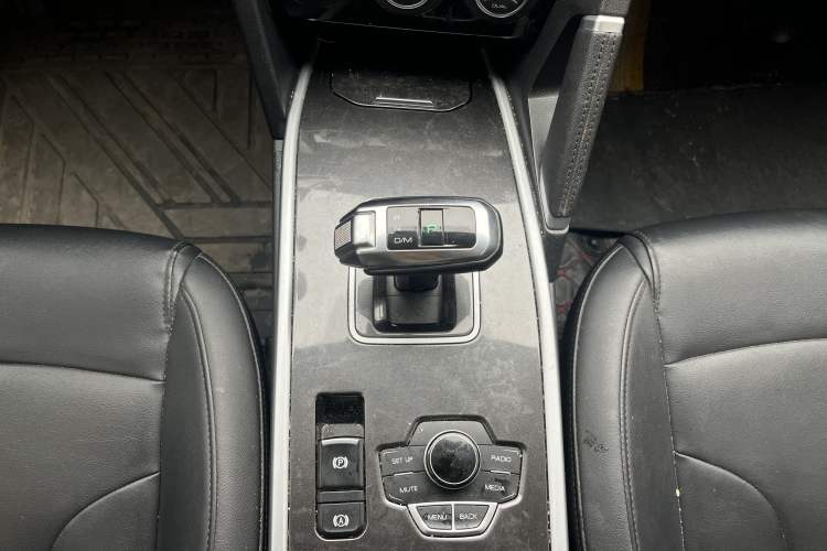 Used Haval H6 2018 Sport Edition 1.5T Automatic Two-Wheel Drive Elite Model China V Standard