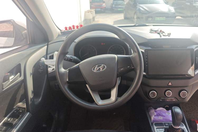 Used Hyundai ix25 2015 1.6L Automatic Two-Wheel Drive Fashionable GS Model