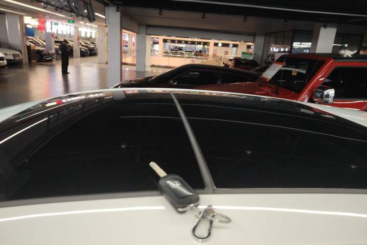 Used Honda Vezel 2020 1.5L CVT Pioneer Edition
